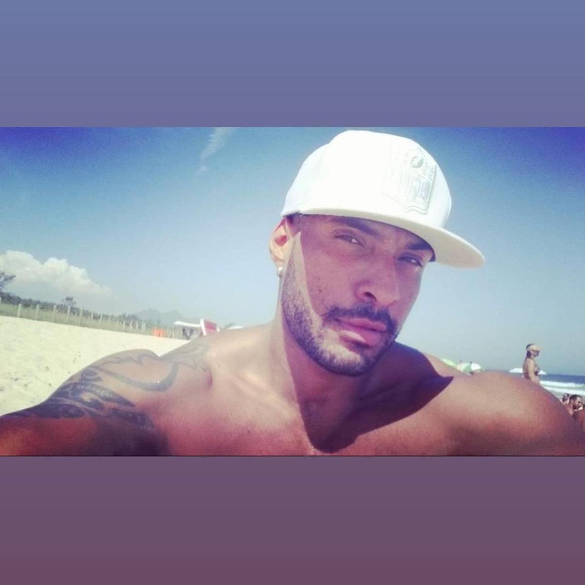 wagnermayfair's tweet photo. É TBT que chama né? https://t.co/IlPmOVkCCQ