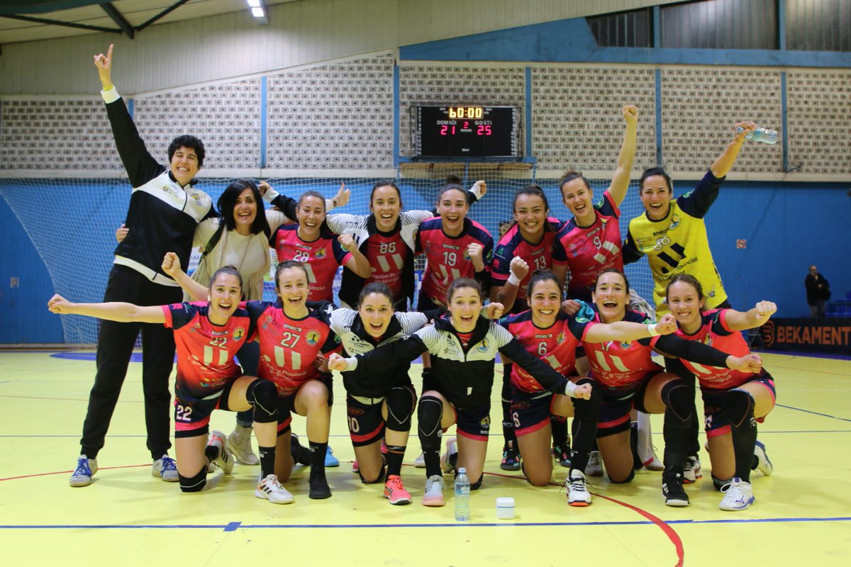 🇪🇺 Solo venimos a recordaros que en mayo TENEMOS FINAL EUROPEA 100% ESPAÑOLA 🇪🇸

❤️ ¡Cómo vamos a disfrutar con vosotras, <a href="/BMRemudas/">Rocasa Gran Canaria</a> y <a href="/BMMalagaCosta/">Costa del Sol Málaga</a>!

📆 Ida: 7-8 Mayo / Vuelta: 14-15 Mayo

#EHFEuropeanCup #SheLovesHandball