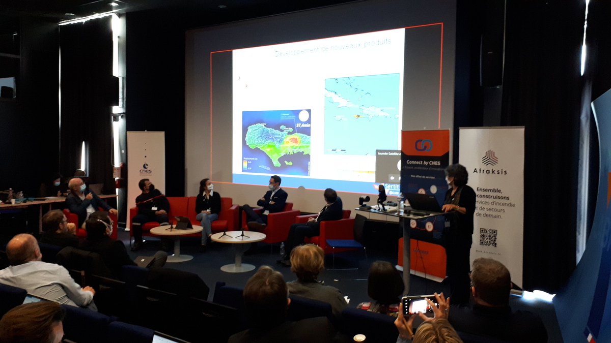 ConnectbyCNES's tweet photo. [🎙 Live]
Ouverture de la journée "Risques et satellite"
230 professionnels des risques et crises civiles nous ont rejoint (en presentiel ou à distance) pour échanger sur les apports de spatial dans la gestion, la préparation et le déploiement de leurs interventions. https://t.co/gnPnhcfHVU