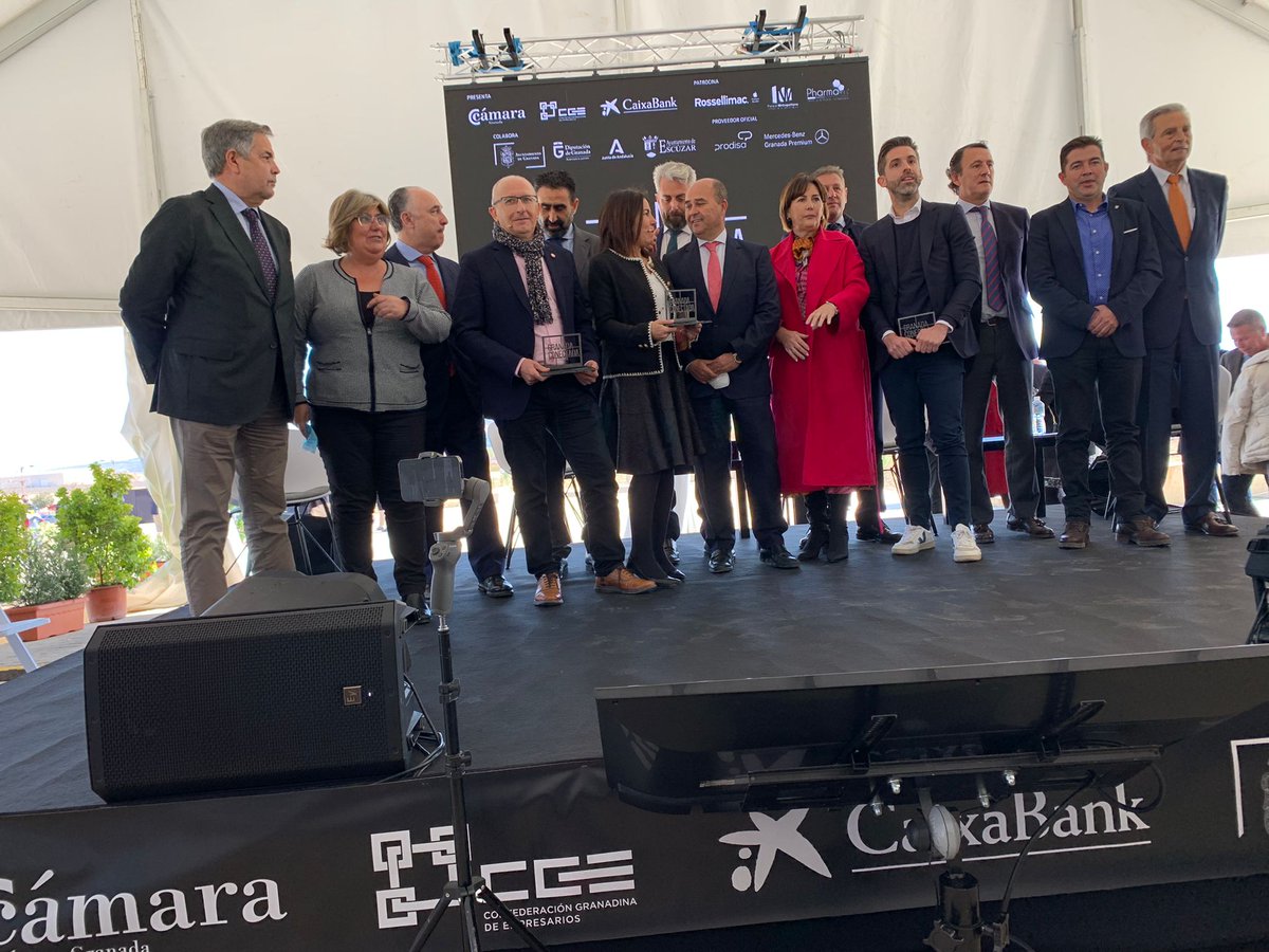 Así finalizamos nuestro quinto foro de #GranadaConectada. Ha sido un placer poder debatir junto a expertos temas claves para #Granada.👏

#Ciencias #TIC #innovacion #tendencias #empresas