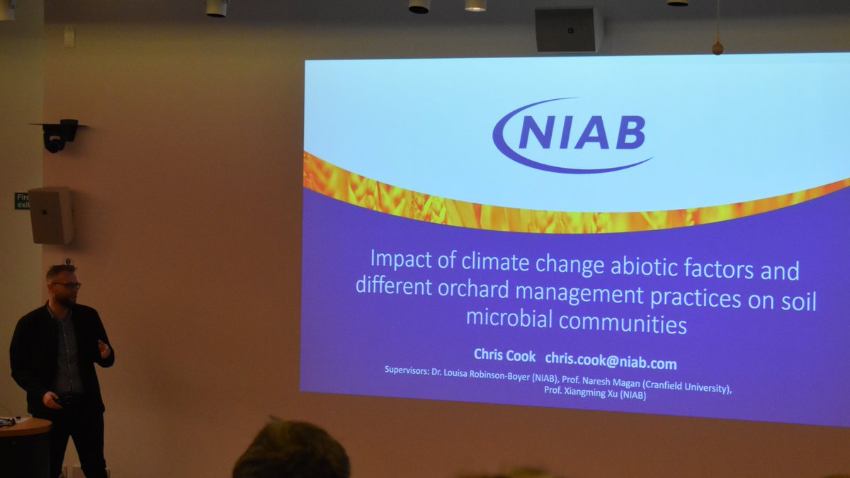 CranMycology's tweet photo. @ChrisCook0 from @NIABEMR and @CranfieldUni is presenting his work on the impact on #ClimateChange on #orchard #Apple #microbial #communities. @BMS_Scientific #BMS2022 #BMS125. https://t.co/IikKwpVL6g