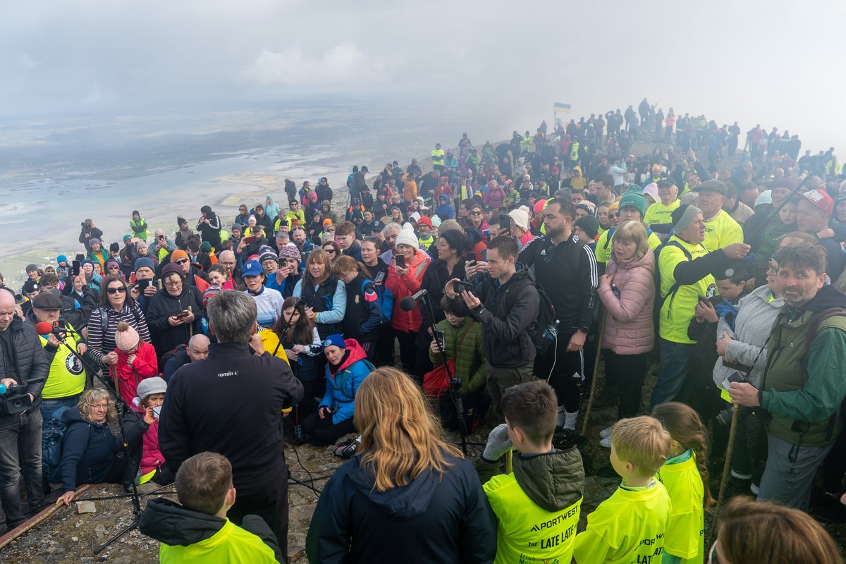PietaHouse's tweet photo. A special message from @charliebird49 , Claire and Tiger. 💜

To every one of you who took part or supported #ClimbwithCharlie  – thank you from the bottom of our hearts.  You have made a lasting impact on us as a family and on all those who climb their own personal mountains. https://t.co/Cu5W5EgkWI