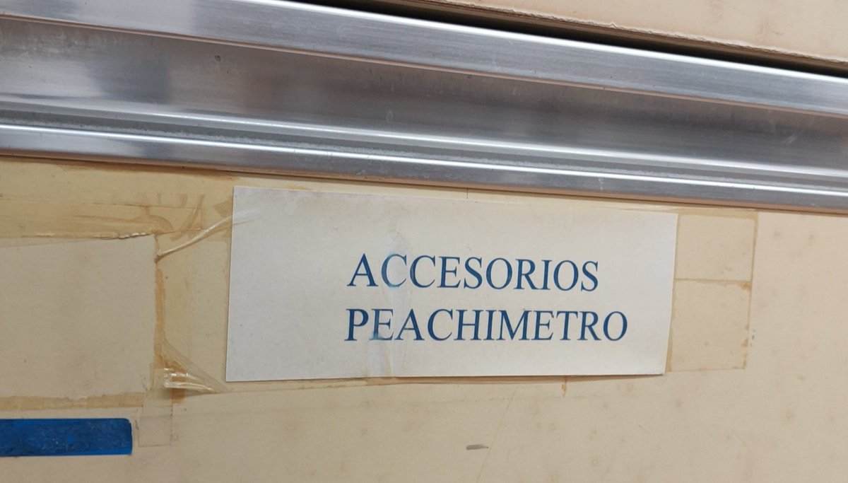 ari_giny's tweet photo. Un peachimetro per mesurar el peache vale :) https://t.co/Q0J2t4rPfO