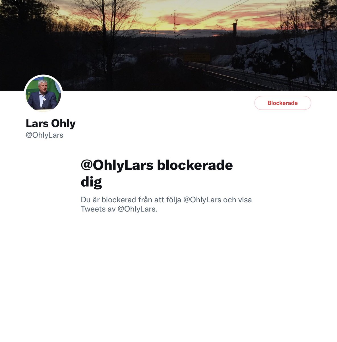 everM1500's tweet photo. Dyngspridaren #LarsOhly vill få sprida sitt hat utan mothugg. https://t.co/8gcNRS952c