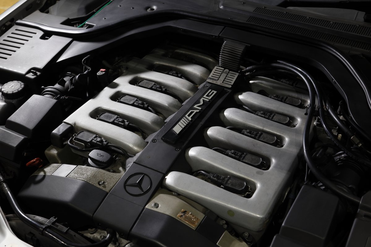 REALSOURCE2004's tweet photo. USED: AMG S600L 7.0 V12 7050cc year1998

This car was sold at a authorized dealer in Japan. This isn’t an accident car. If you want this car, please contact us by DM. Please also consult us about shipping overseas.

#SELLCAR #AMG

↓more Pics↓
https://t.co/H2dwICTZES https://t.co/xEXW7vihE4