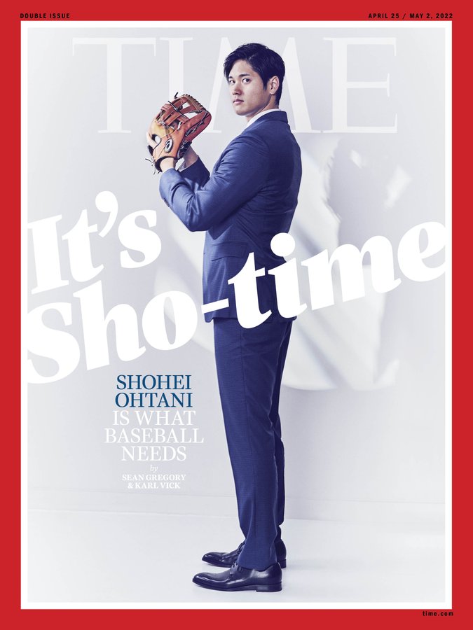 大谷翔平選手 スーツ姿のtime表紙がかっこよすぎる 野球の救世主で スーパーヒーローのよう と大絶賛 ハフポスト News