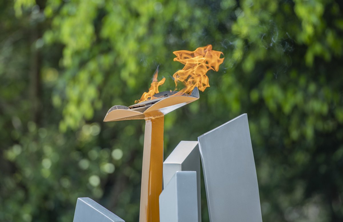 Presidency | Rwanda (@urugwirovillage) on Twitter photo President Kagame and First Lady Jeannette Kagame joined Rwandans & friends of Rwanda <a href="/Kigali_Memorial/">Kigali Genocide Memorial</a> for the #Kwibuka28 Commemoration Ceremony, where they laid a wreath and lit the Flame of Remembrance in honour of over one million victims of the 1994 Genocide against the Tutsi. President Kagame and First Lady Jeannette Kagame joined Rwandans & friends of Rwanda <a href="/Kigali_Memorial/">Kigali Genocide Memorial</a> for the #Kwibuka28 Commemoration Ceremony, where they laid a wreath and lit the Flame of Remembrance in honour of over one million victims of the 1994 Genocide against the Tutsi.