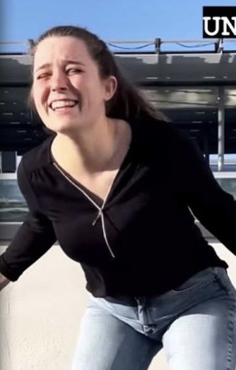 #Impfpflicht ? 

I shake it off 🕺🏻😏😎

#emiliafester #Bundestag #NEINzurImpfpflicht