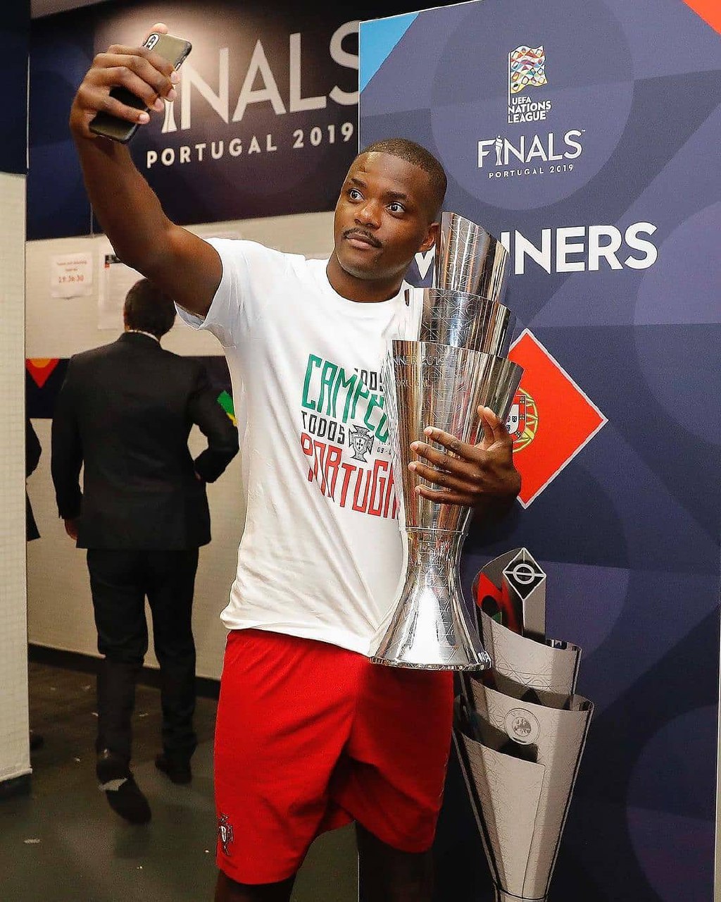 Happy 30th Birthday, William Carvalho!    