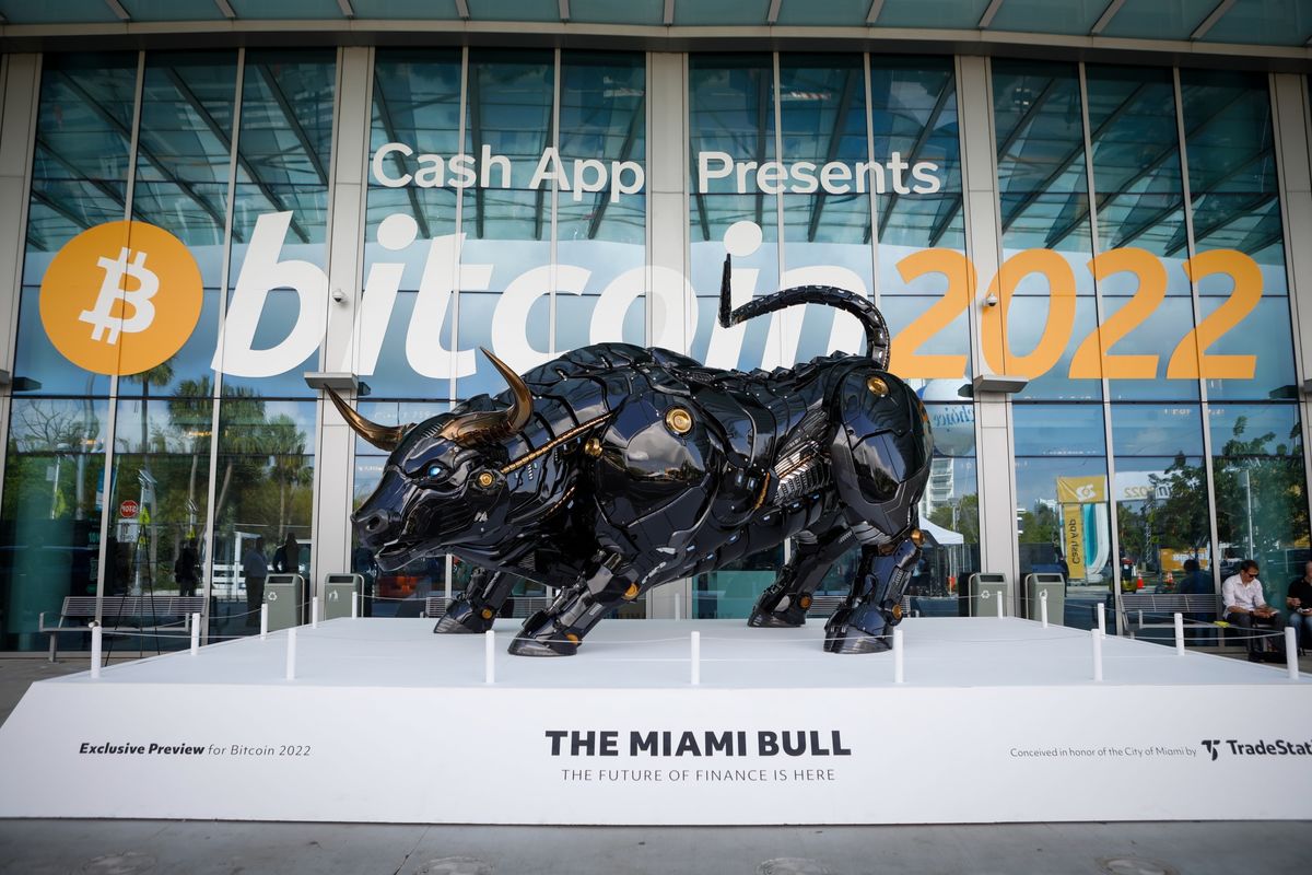 The installation weighs in at 3,000 pounds and is named “Miami Bull." It bears the likeness of Wall Street’s “Charging Bull” -- except with Bitcoin “laser eyes."

#miamibull #bull #bitcoin #cryptocurrency #ethereum #metaverse #wallstreet #chargingbull #lesesreyes #newbull