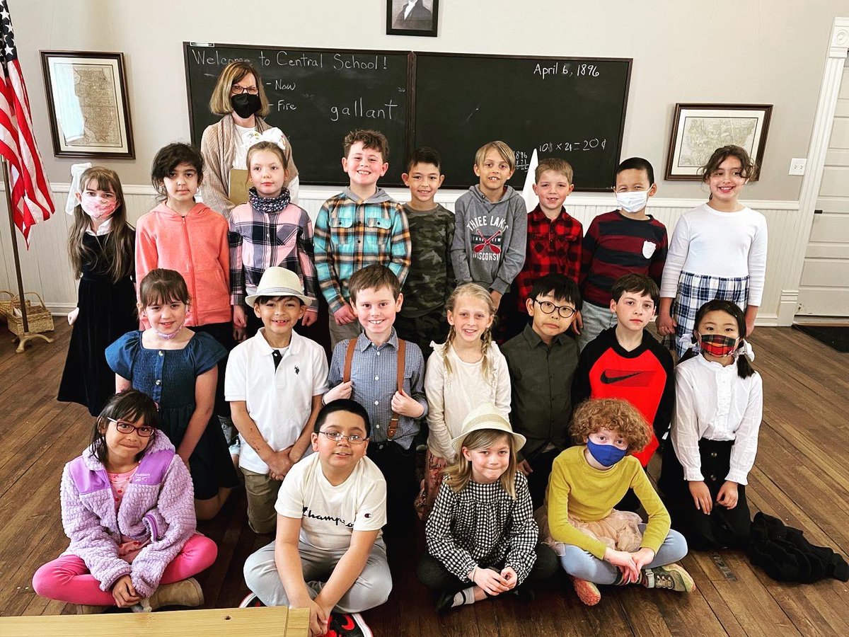MPEA_D57's tweet photo. We want to give a shout out to #MPEA retiree Julie Volwinkel, who still helps out with the Second Grade History unit about Mount Prospect! True dedication to #District57 and our students! #MPEAproud https://t.co/MQkacvwbnG