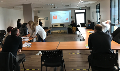 DuchampMichel1's tweet photo. ▶️#AvecPoleEmploi Romans
👉Information collective des métiers de l'industrie
Découverte des métiers et des différents secteurs
#TousMobilsés l'industrie 1 secteur en tension qui recrute ❗️❗️Visite d'entreprise vendredi 08/04 à suivre
@UIMM26_07 @poleemploi_ara @pole_emploi2607 https://t.co/vybN4DGDNi