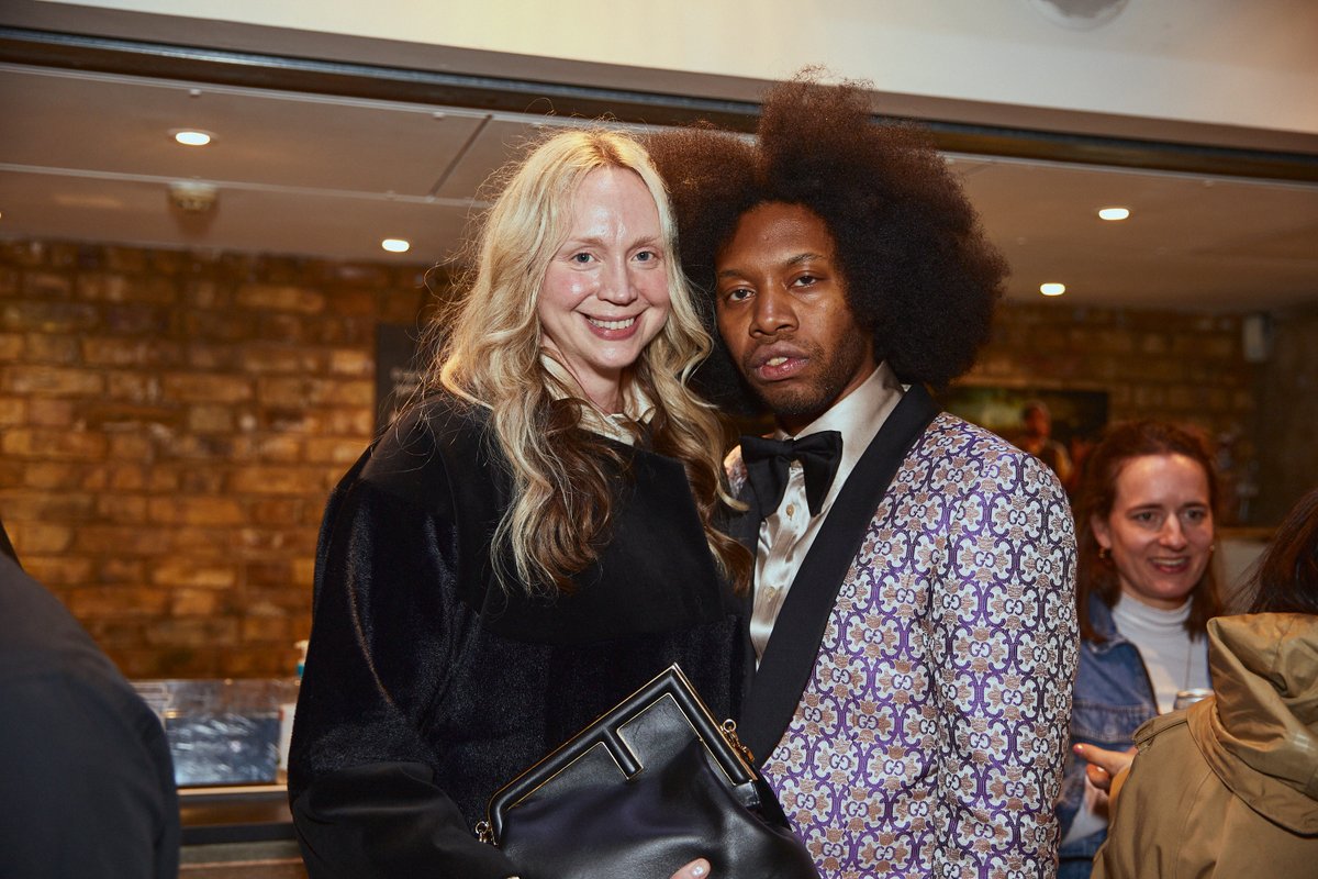 Almeida Theatre tweet media