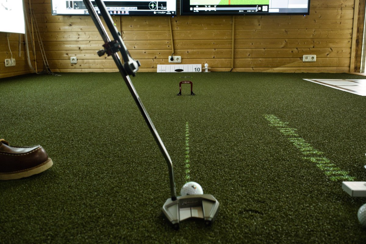SAM_Sports's tweet image. Live aim training with projection in the #samputtstudio at Thomas Welte #golfschool @GutHuehnerhof.⛳️🎯
#samputtlab #golfcoaching #shortgame #putting #golfcoach