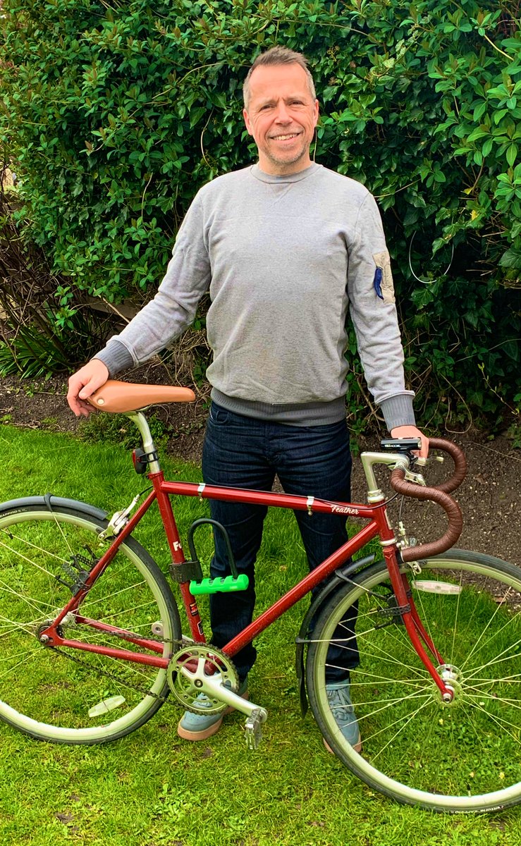 goggle_boggle's tweet image. I’m Andy and I would like to introduce myself as the #ClimateSafeStreets Champion for Sutton. I became a champion because I want my kids to able to cycle safely and independently, just like I did when I was their age. @London_Cycling @cyclinginsutton