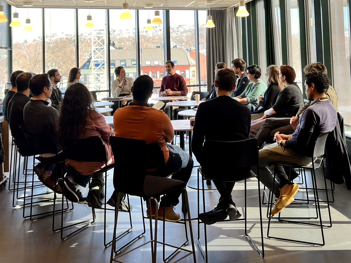 Career event of <a href="/KISNeuro/">Kavli Neuroscience</a> PhD/postdoc organization “Y-Rock”. “How a PhD in neuroscience got into Venture Capital “, by our guest <a href="/LeonidasGeo/">Leonidas Georgiou</a> from Haedan Capitals. Organized by <a href="/JCarpenter___/">Jo Carpenter</a> and <a href="/annaostenrath/">Anna Ostenrath</a> !!!