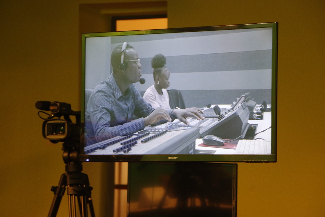 CommunicationTg's tweet photo. 🇹🇬🇹🇬🇹🇬
Le processus de modernisation des médias publics évolue vers la nomination du conseil d'admin. de la #RTVT.
Son DG sera recruté dans les meilleurs délais, sur appel à candidatures, par le conseil d'admin.
La Direction de la TVT étant une direction centrale placée sous..1/3 https://t.co/TJWijjOEq6