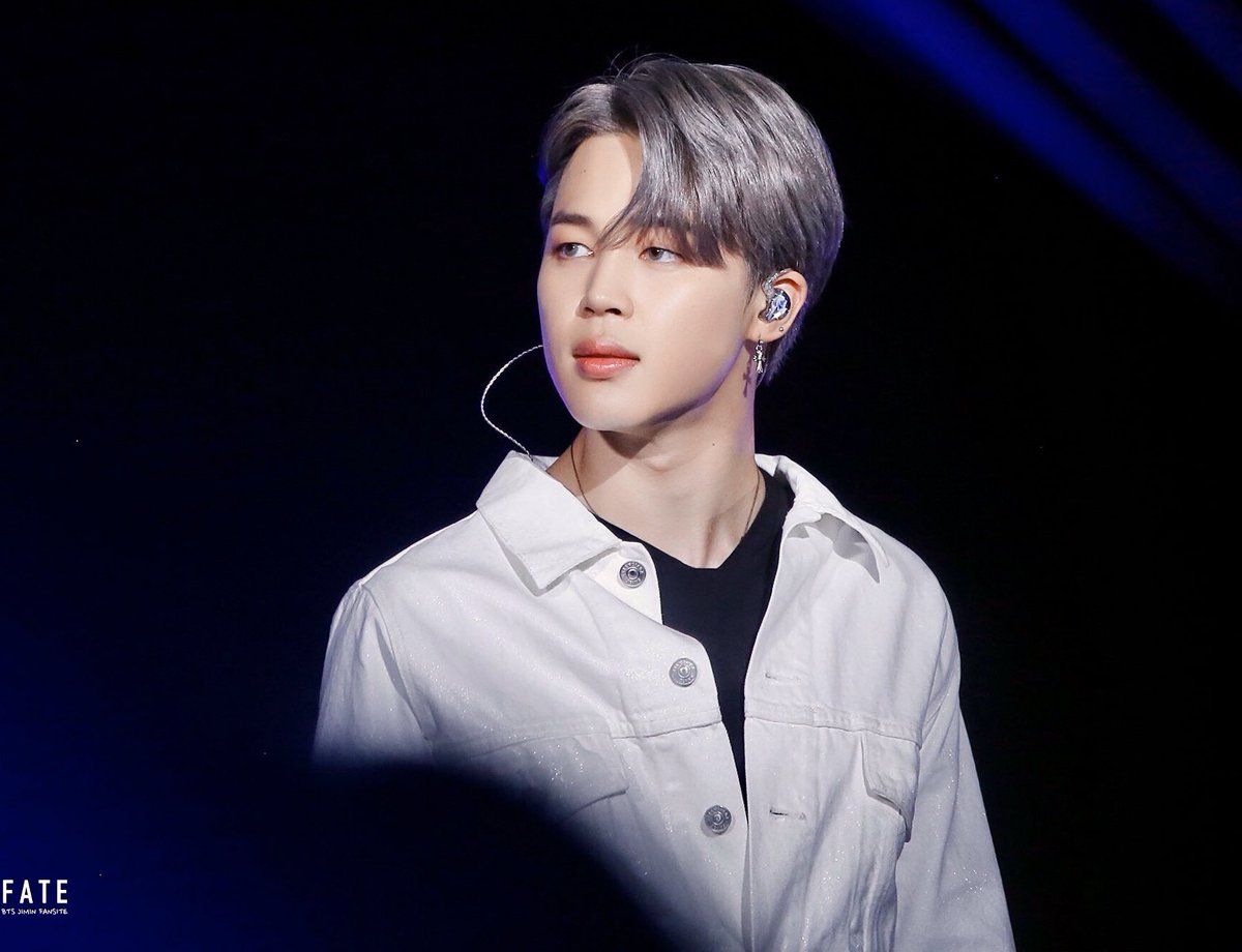 YoliFilter's tweet photo. 📸📸📸📸📸📸📸📸📸📸📸📸📸

📝 *Mi niño precioso se que hoy me sentiré mejor,gracias por alegrar mis dias*

#JiminOSTIsComing #JIMIN
#WeLoveYouJimin https://t.co/PSplBVyS90