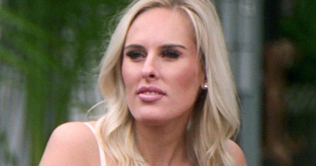 Netflix Blonde Bitch Holy Trinity #LoveIsBlind #TheUltimatum #UltimatumNetflix