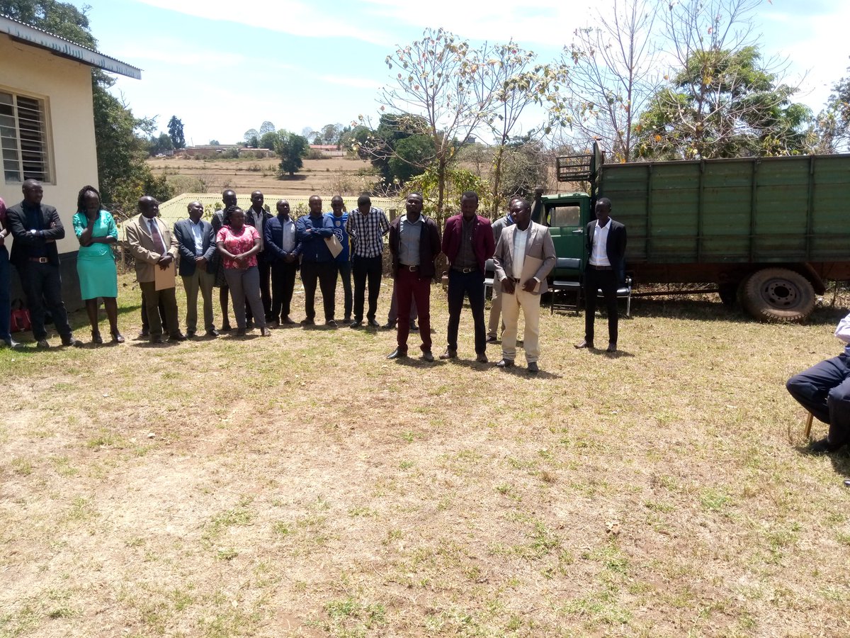MinistryWest's tweet photo. Chief Officer Water and Natural Resources Miss Milka welcoming newly appointed CEC Mr. Charles and staff from different departments in the Ministry. https://t.co/1NpHwG5FSv