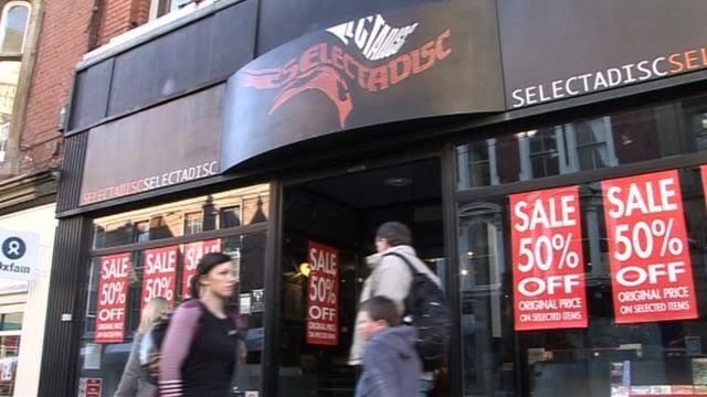 CharlieBurley_'s tweet image. I’ve been commissioned to make an hour long audio project for @BBCNottingham on the history of Selectadisc and what it meant for the #Nottingham music scene. I want to hear your stories and experiences, so if you have one (no matter how small) then please drop me a line… 1/2