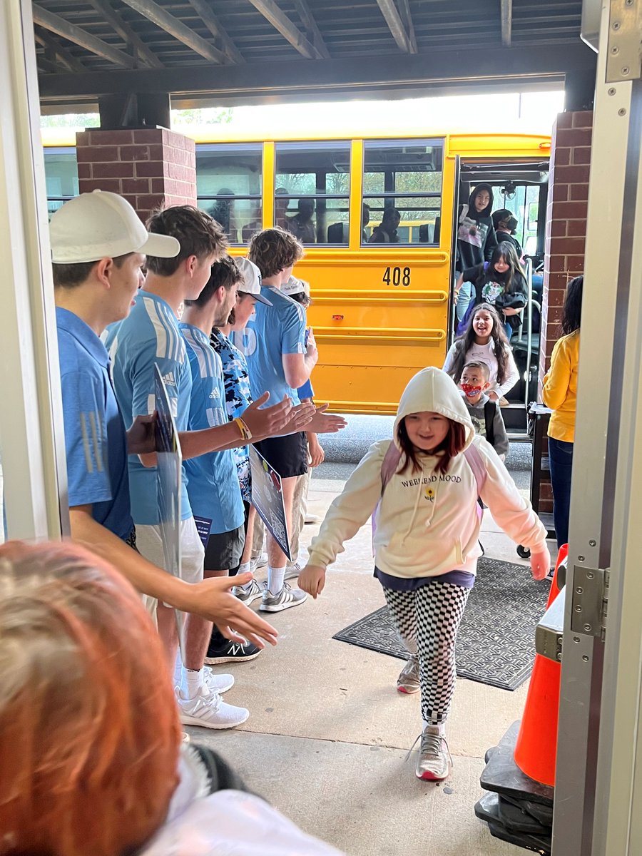 TCEeagles (@tceeagles) on Twitter photo We had a great time with <a href="/HopewellTitans/">Hopewell Titans</a> student-athletes. Thanks for visiting! Look forward to seeing you soon. <a href="/HopewellAD/">HopewellHS Athletics</a> <a href="/CharMeckSchools/">Charlotte-Mecklenburg Schools</a> #WeAreTCE #GoTitans We had a great time with <a href="/HopewellTitans/">Hopewell Titans</a> student-athletes. Thanks for visiting! Look forward to seeing you soon. <a href="/HopewellAD/">HopewellHS Athletics</a> <a href="/CharMeckSchools/">Charlotte-Mecklenburg Schools</a> #WeAreTCE #GoTitans