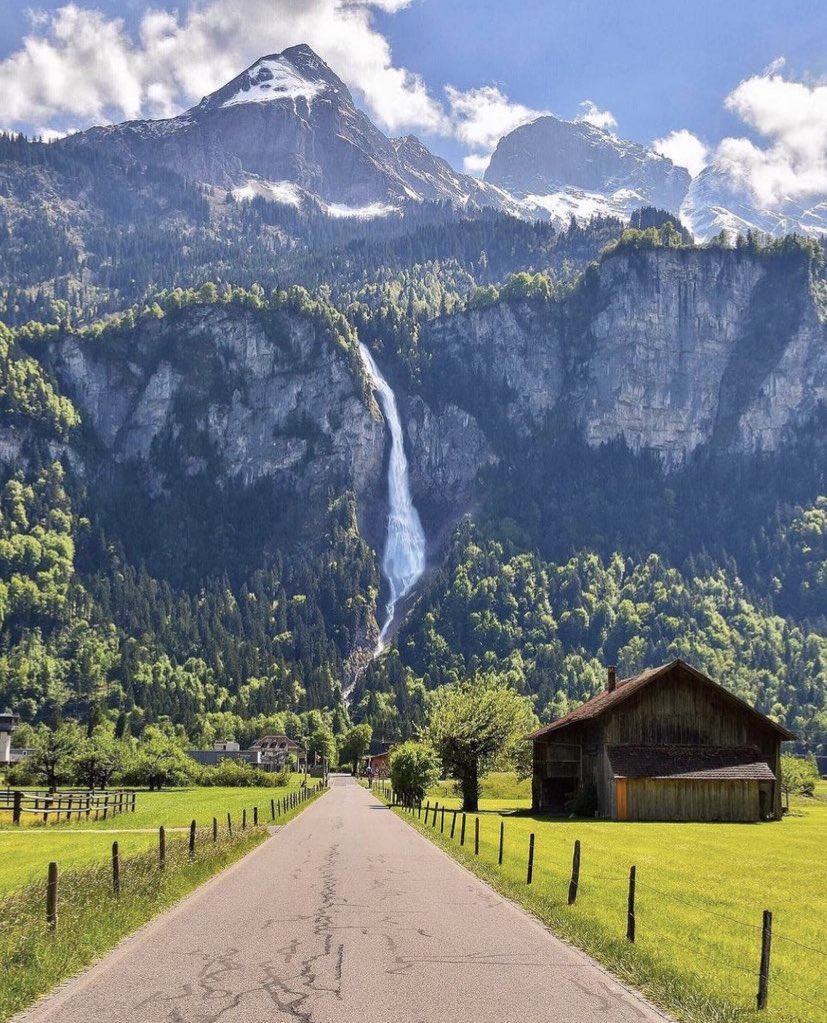 earthcurated's tweet photo. Switzerland 🇨🇭 https://t.co/q257GyqIGf