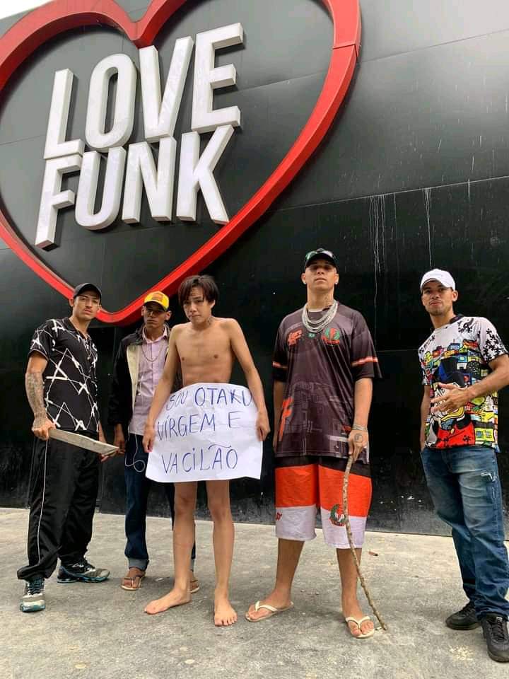 GripoAnimes's tweet photo. Adm da página acaba de ser humilhado 💔 https://t.co/8ca1eycEg1