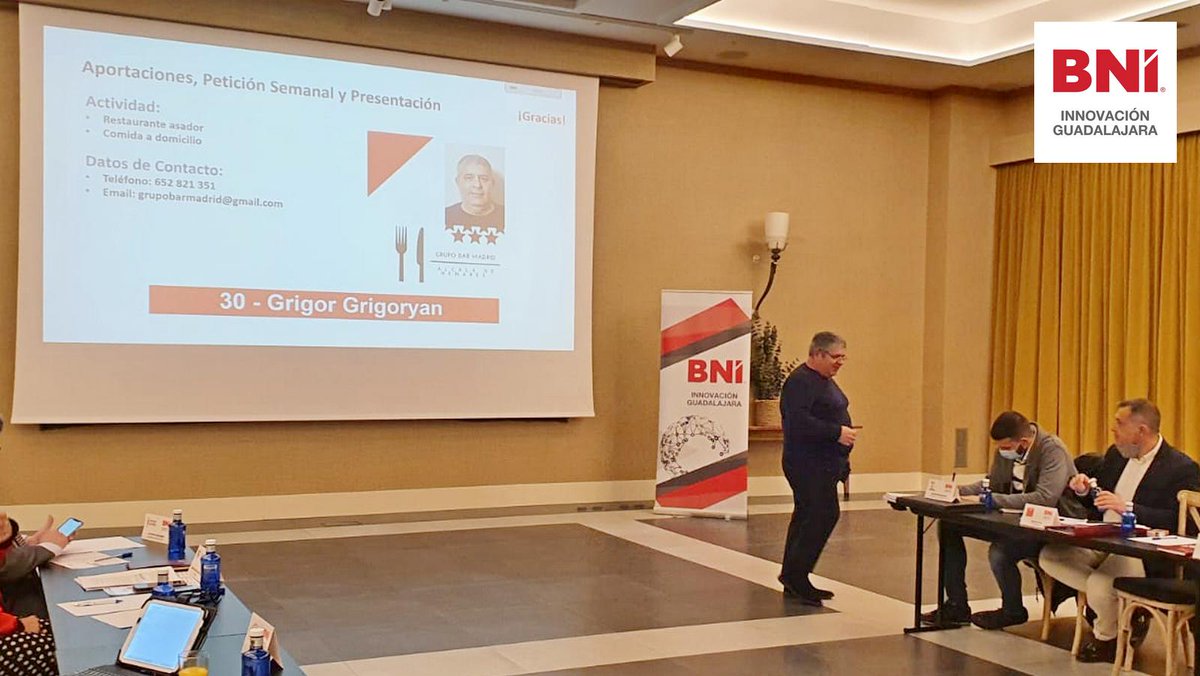 BNI_Innovacion's tweet photo. Presentaciones breves de Silvia Plaza, de Infrilux #energia 💡; @marioruperezdc, #mentoring 🔝; Grigor Grigoryan, de #restuarante Bar Madrid 🍽️; y Óscar Mas, de @VitenSeguridad 👮. https://t.co/qOmgBe0GCa