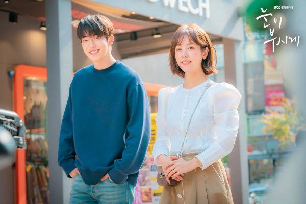 Eunbinzone's tweet photo. Exchange gift 😂
Kim Woobin➡️Shin Minah➡️Lee Byunghun➡️Kim Taeri➡️Nam Joohyuk➡️Han Jimin➡️Kim Woobin
#OurBlues
#MrSunshine
#TwentyFiveTwentyOne
#LightInYourEyes https://t.co/uMP0dO390Y