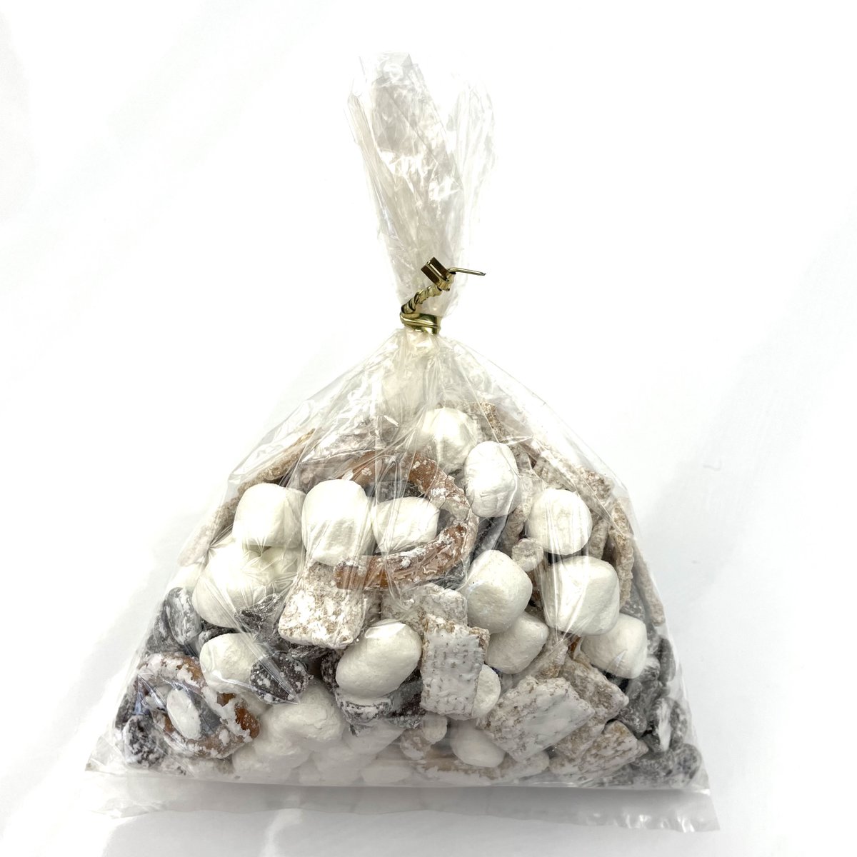 TechedUpTeacher's tweet photo. New #edcorps alert! Quick Snack is selling their new S’mores Clusters! Get yours today at https://t.co/2fNSix6CbW they’re delicious! #newjersey #mbmakes #mbspride #nj #education https://t.co/bP2mu000C9