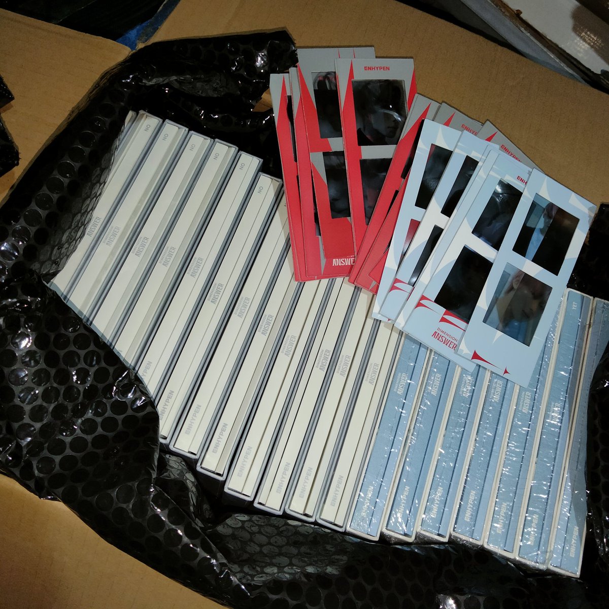 BanghypenPh's tweet photo. Dimension:Answer Album Giveaway (Worldwide)

- follow me 🔔
- like and retweet
- comment your bias in Enhypen

Ends in 7 days!!! https://t.co/suA5e2nyRH