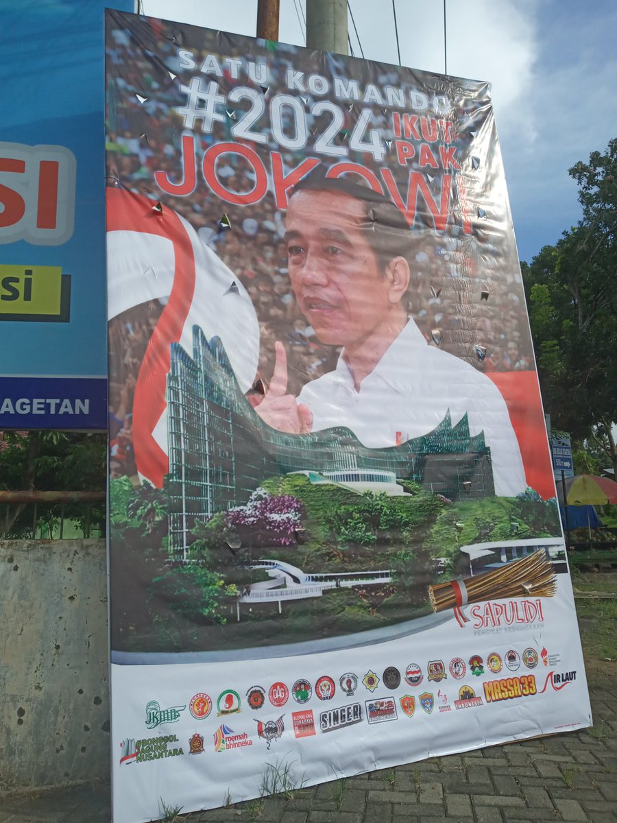 jaka_nasuha's tweet photo. Menuju 3 periode lebih baik #shapp #kontol https://t.co/4T273zezSm