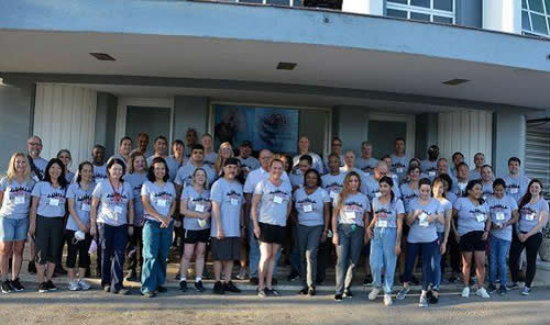 emisoranuevitas's tweet photo. #Cuba🇨🇺/Agradece @DiazCanelB trabajo de organización estadounidense #OperationWalk
Durante un intercambio, el presidente señaló que el apoyo de esa asociación a la isla desde hace 25 años refuerza la amistad entre ambas naciones
https://t.co/ItZ1gnhNcu https://t.co/BV43rQGWRN