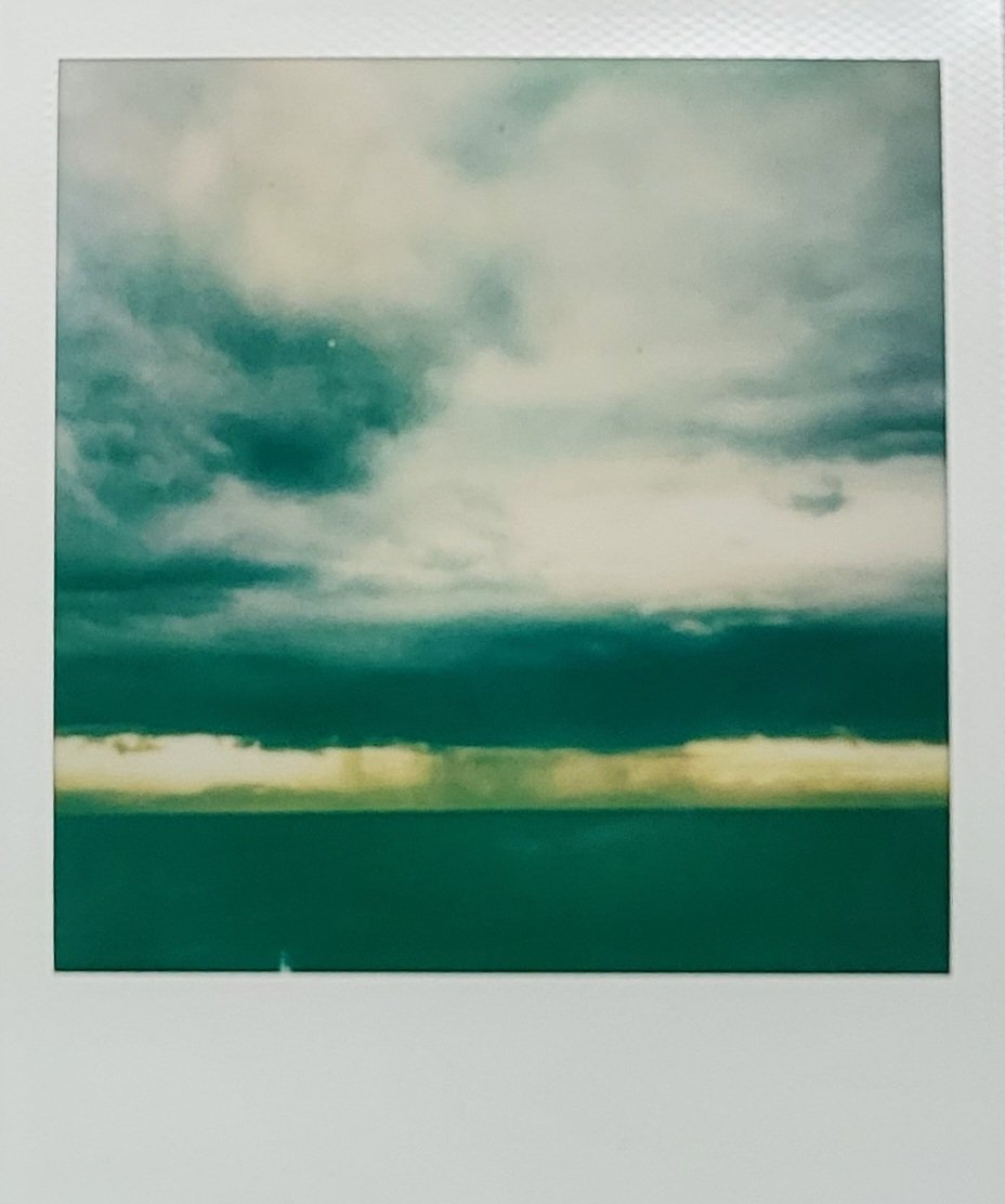 CryptoK37364015's tweet image. Polaroid of the Day
06-04-22
Dark Clouds on the Horizon
Looking across to Vancouver Island from the Sunshine Coast. I ❤️ these moody days.

How are you liking these. I would appreciate any feedback

#polaroid #PolaroidoftheDay #Polaroidlab #film #Digitaldiscovery 
#Polaroiditype