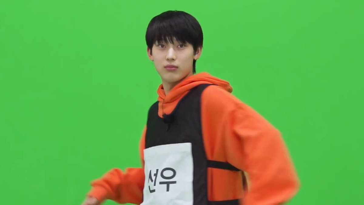 filmksw's tweet photo. CUTIE 😭 #SUNOO https://t.co/QFa0YCXXrb