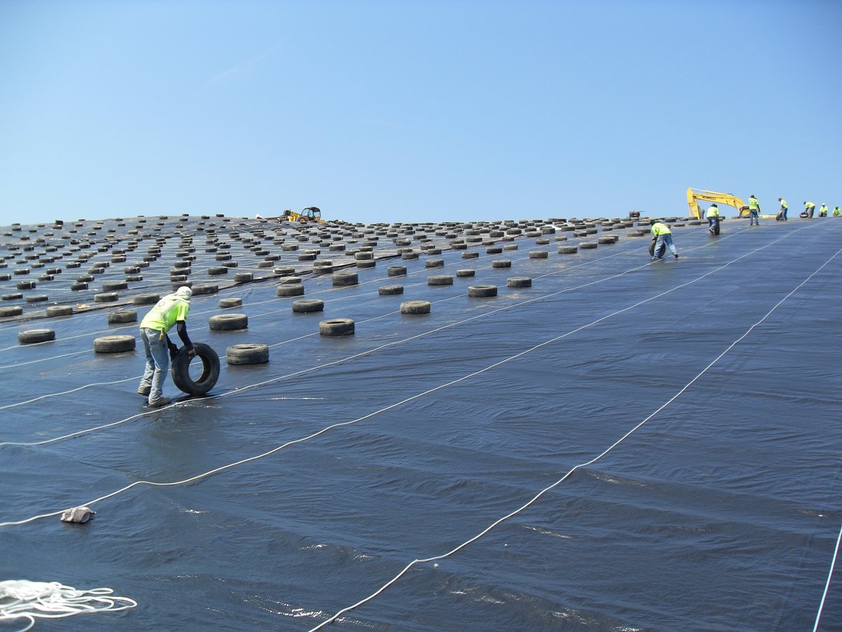 RavenEFD's tweet photo. “As a distributor and installer of geomembranes, it is important to work with a manufacturer that provides quality products along with variety. Raven products meet our customers’ requirements with total satisfaction.” – N.A.L. Services Inc., Kalkaska, MI

https://t.co/PnKHTMT03m https://t.co/hHyja14AYY