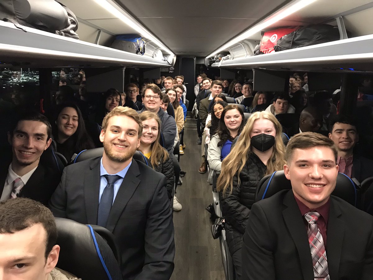 DanMatheson's tweet photo. 6:15 a.m. bus and all 54 @uiowa students are EARLY!! ⌚️👀 On the road to #KansasCity for an epic @UISportRecMgmt field trip…follow us today/tomorrow at #UISRM2KC as we visit the Chiefs, Royals, Sporting KC! #SportsBiz #ExperientialLearning #ProfessionalDevelopment #uiowa #UISRM https://t.co/1XQgVIfQz1