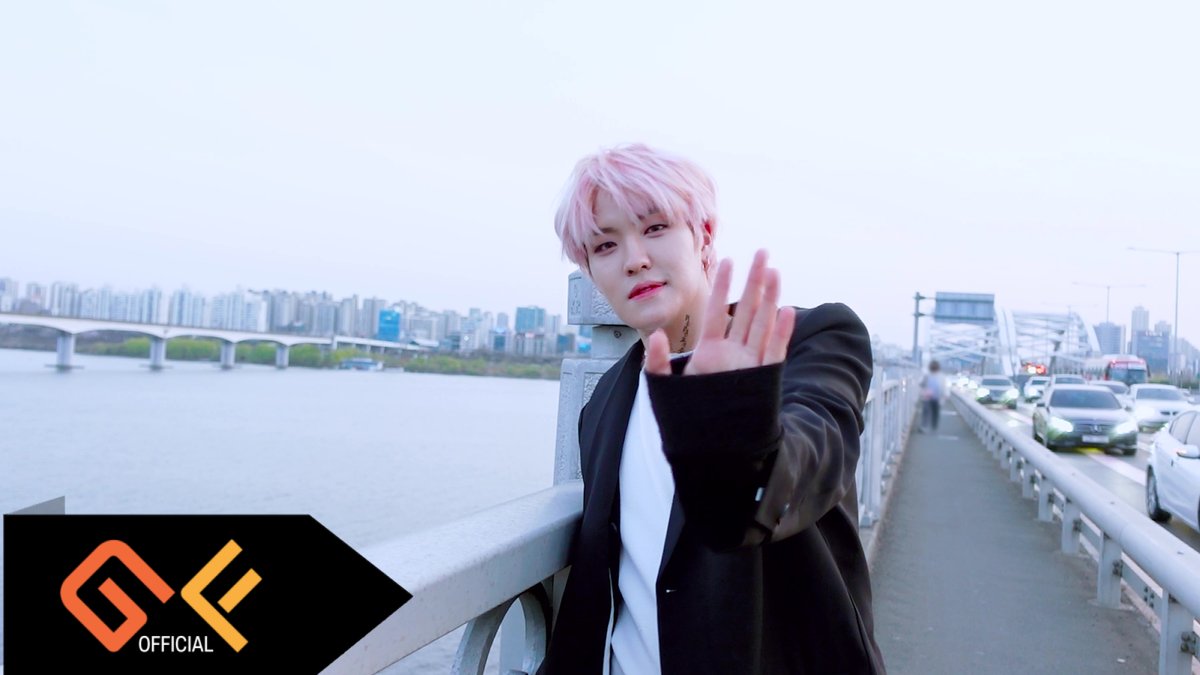 TheKingDom_GF's tweet photo. [👑] 
[COVER] LOUIS – 같은 시간 같은 자리 Walk you home (Original Song by NCT DREAM) 영상이 유튜브에 업로드되었습니다! 
지금 바로 아래 링크를 통해서 확인해주세요!

🔗 https://t.co/PFhwC0utd8

#KINGDOM #킹덤 #LOUIS #루이 https://t.co/7DF9fKmgBf