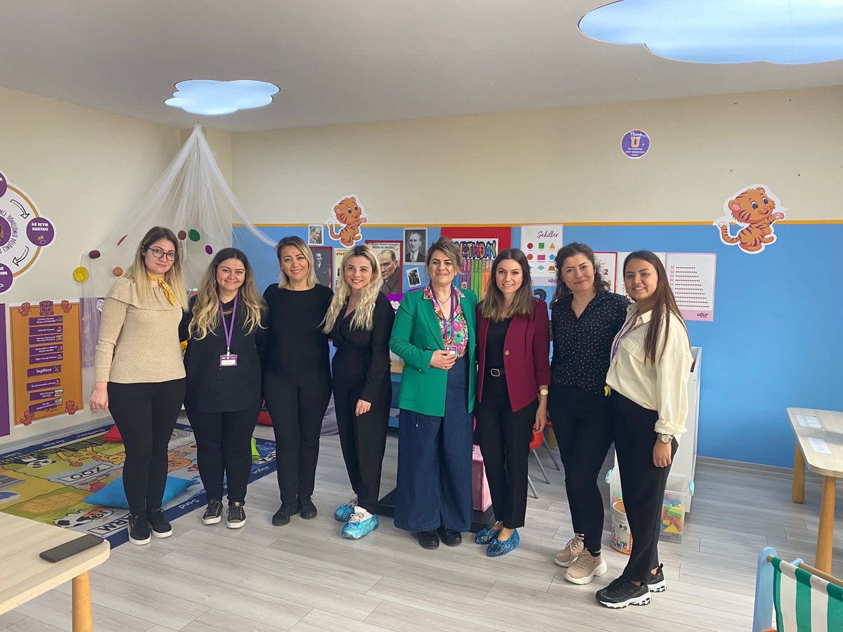 ArslnSlm's tweet photo. Bugün Uğur Okulları Doğukent Kampüsü Okul Öncesi Bölümünün Güçlü ve Başarılı Ekibiyle verimli bir toplantı ve fiziksel alan düzenlemeleri gerçekleştirdik🎈 https://t.co/xJQiTQU4qQ