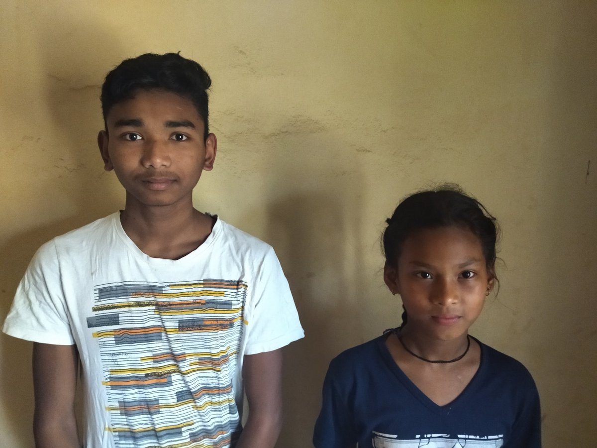 JackKinross's tweet photo. VOICES FOR WILDLIFE... Rijan (14) and Ridam (10, some of you know her from the Coexistence Kids) today looked at images of snared leopards. They are leaders in their respective groups which they are preparing for roles in #AntiSnare. Both completely understand the importance. https://t.co/3saNjHMluw