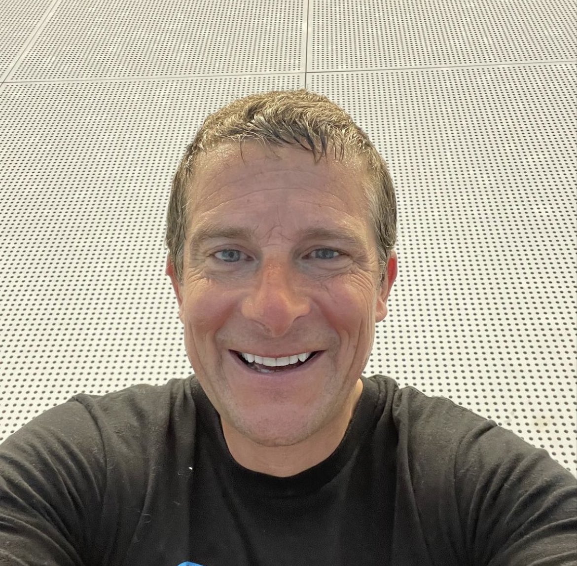 Bear Grylls OBE tweet media