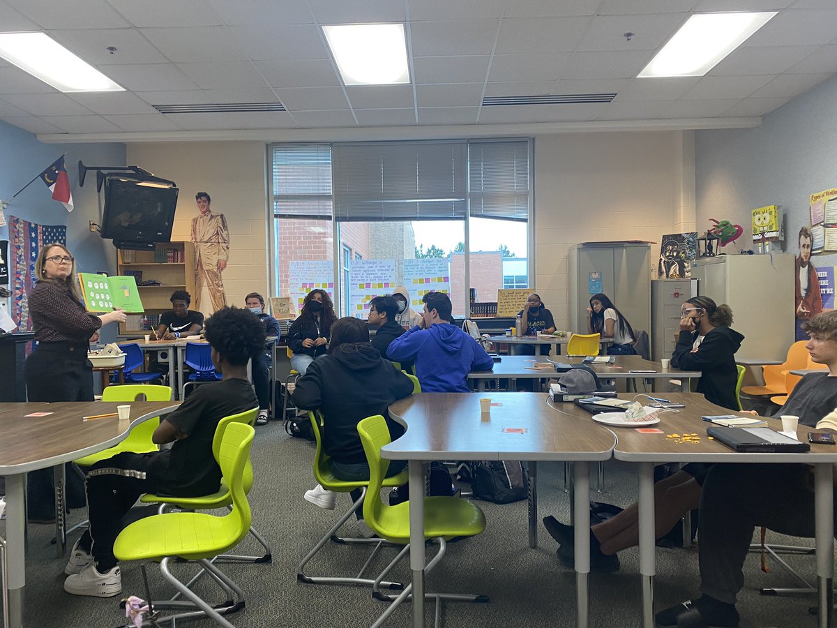 First period enjoyed being read to this morning! Their favorite book was “Oh Look, a Cake!” #fREADom