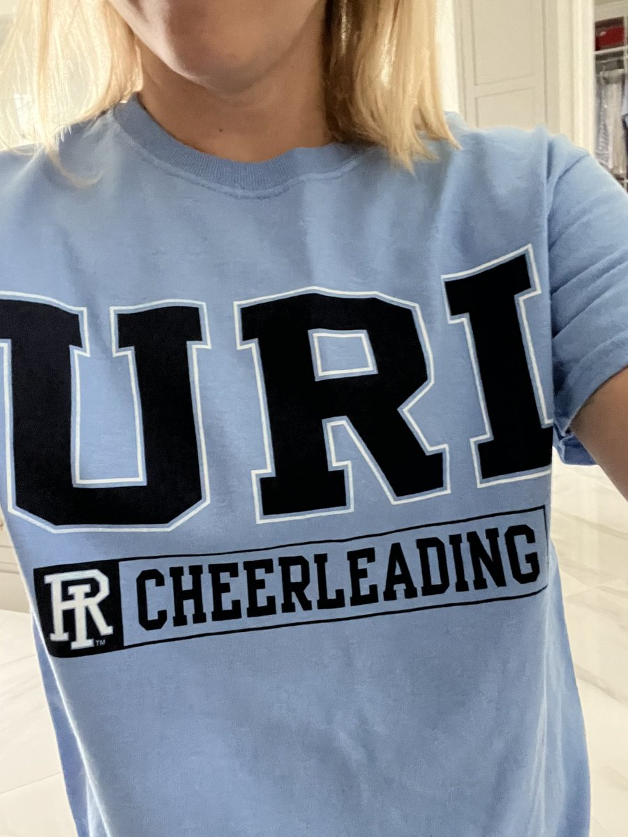 CVCheerleading's tweet photo. We are getting ready for another signing day for our girls! @CarolineNeely1 @mckaylee_swatt @emmawarnerrr https://t.co/5BlbkZtQiZ
