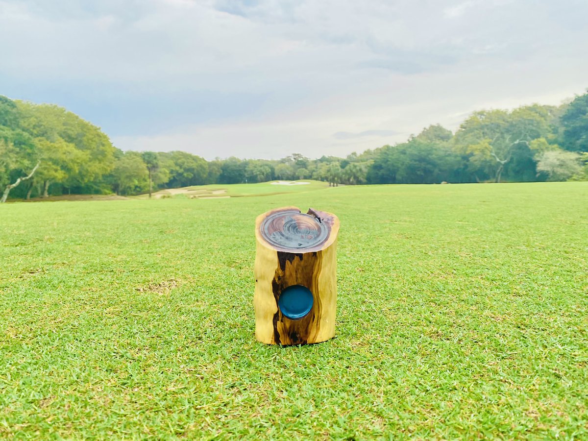 WestonDeanTurf's tweet photo. #themasters isn’t the only big thing happening in the golf world today. New branded BHIC logo tee markers are making their debut throughout the course on this Thursday! @Tylerbrown_turf #MyCarolinasMorning https://t.co/kwQoCfAUFN