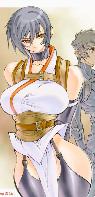 コス元。
ノースリーブもありかな。 