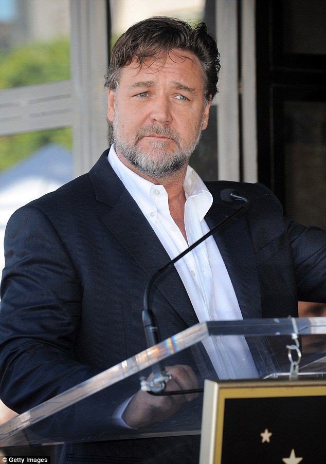 A very great happy Birthday to dear very genius actor Russell Crowe.  best of luck to you for your upcoming days 