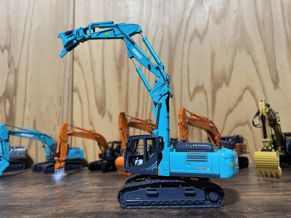 コベルコ建機 SK400DLC 10 1/50 イエロー 欧州仕様 コベルコ建機