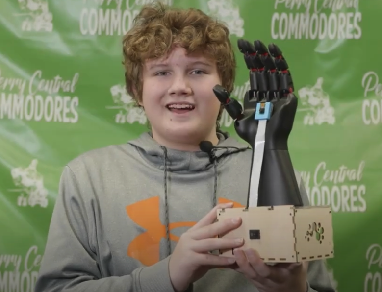 NeuromakerStem's tweet photo. #PerryCentral #HighSchool's Team Parrots describe their prosthetic hand #innovation here: https://t.co/S3xKGwLn4l. They did a wonderful job in our #NeuroMakerChallenge. Participate in the next challenge! Learn more here: https://t.co/tvLS94KQcI https://t.co/K6Q7zZzeXI