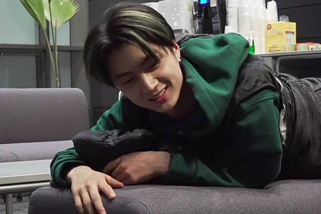 he's so adorable 😭 #ENHYPEN_JAY